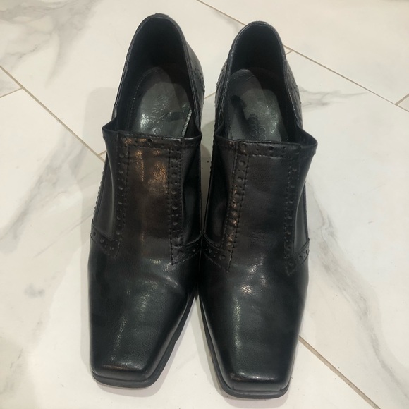 Franco Sarto Square Toe Black Heeled Shoes - Picture 6 of 8